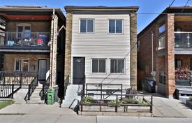 Şehir içinde müstakil ev – Dundas Street West, Toronto, Ontario,  Kanada. C$1,282,000