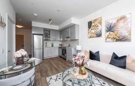 2 odalılar daire North York'da, Kanada. C$952,000