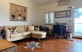 8 odalılar villa Loano'da, İtalya. Price on request
