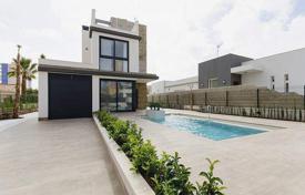 3 odalılar villa 157 m² Torrevieja'da, İspanya. 1,100,000 €