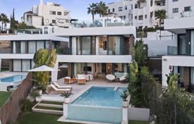 6 odalılar villa 352 m² Estepona'da, İspanya. 1,495,000 €