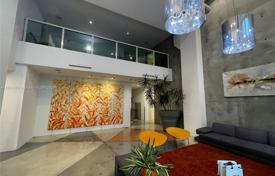 1 odalılar kondominyumda daireler 64 m² Miami'de, Amerika Birleşik Devletleri. $385,000