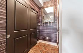 1 odalılar daire Scott Street'da, Kanada. C$733,000