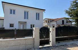 4 odalılar şehir içinde müstakil ev 230 m² Porec'te, Hırvatistan. 645,000 €