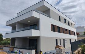 3 odalılar daire 80 m² Mandre'de, Hırvatistan. 325,000 €