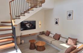 3 odalılar villa 1602 m² Seminyak'da, Endonezya. $272,000