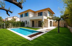 7 odalılar şehir içinde müstakil ev Saint-Tropez'de, Fransa. 6,460,000 €