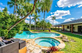 5 odalılar şehir içinde müstakil ev 559 m² West End'da, Amerika Birleşik Devletleri. $1,200,000