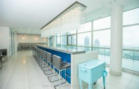 5 odalılar daire Etobicoke'de, Kanada. C$914,000
