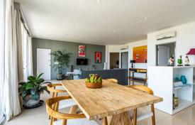 3 odalılar daire 95 m² Tibubeneng'da, Endonezya. $240,000
