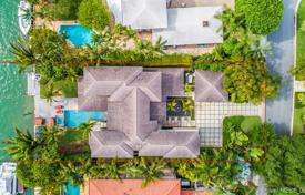 5 odalılar villa 547 m² Miami'de, Amerika Birleşik Devletleri. $6,995,000