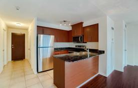 2 odalılar daire Scarborough'da, Kanada. C$834,000