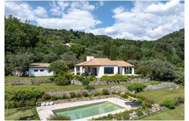Yazlık ev – Seillans, Cote d'Azur (Fransız Rivierası), Fransa. 1,100,000 €