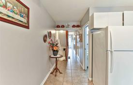 2 odalılar konak Old Toronto'da, Kanada. C$1,910,000