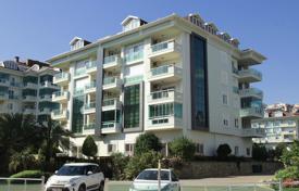 Çatı dairesi – Alanya, Antalya, Türkiye. $157,000