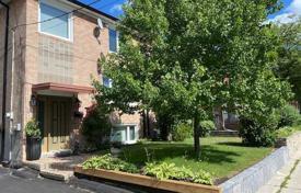 4 odalılar daire York'da, Kanada. C$1,291,000