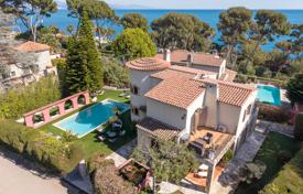 5 odalılar villa Cap d'Antibes'da, Fransa. 2,950,000 €