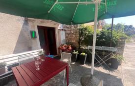 3 odalılar şehir içinde müstakil ev 120 m² Buje'de, Hırvatistan. 150,000 €