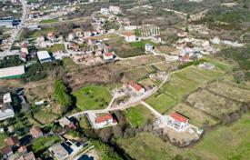 Arsa Radanovici'de, Karadağ. 225,000 €