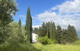 8 odalılar villa 723 m² Livorno'da, İtalya. 1,000,000 €