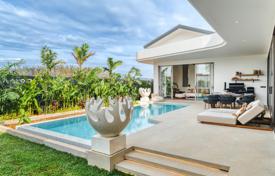 4 odalılar villa 359 m² Thalang'da, Tayland. $915,000