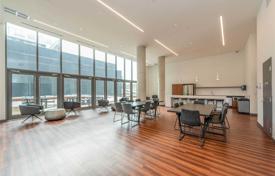 5 odalılar daire North York'da, Kanada. C$796,000