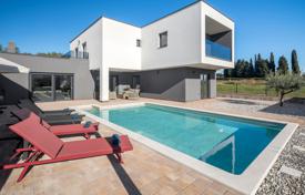 5 odalılar şehir içinde müstakil ev 178 m² Porec'te, Hırvatistan. 745,000 €