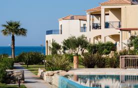2 odalılar çatı dairesi Girit'te, Yunanistan. 445,000 €