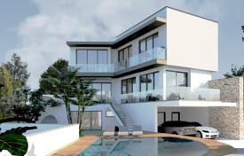 4 odalılar villa 480 m² Mouttagiaka'da, Kıbrıs. 1,950,000 €