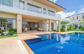 Villa – Mueang Phuket, Phuket, Tayland. $1,720,000