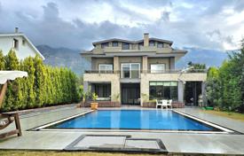 7 odalılar villa 265 m² Ölüdeniz'da, Türkiye. 40,611,000 TRY