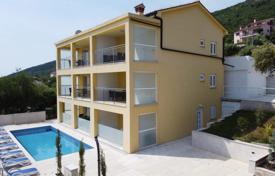 9 odalılar şehir içinde müstakil ev 438 m² Raša'da, Hırvatistan. 990,000 €