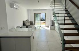 2 odalılar şehir içinde müstakil ev 99 m² Baf'ta, Kıbrıs. 300,000 €