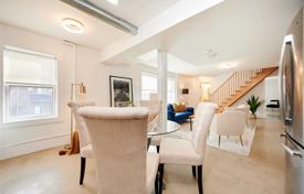 1 odalılar daire Old Toronto'da, Kanada. C$869,000