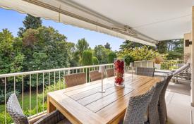4 odalılar daire Cannes'da, Fransa. 1,000,000 €