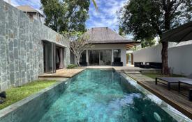 2 odalılar villa 350 m² Si Sunthon'da, Tayland. $739,000