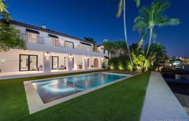 Villa – Pine Tree Drive, Miami sahili, Florida,  Amerika Birleşik Devletleri. $7,995,000