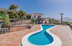 Villa – Adeje, Santa Cruz de Tenerife, Kanarya Adaları,  İspanya. 1,595,000 €
