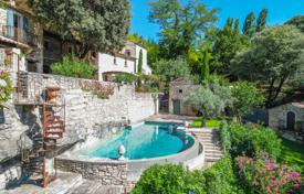 14 odalılar villa Ménerbes'da, Fransa. 3,370,000 €