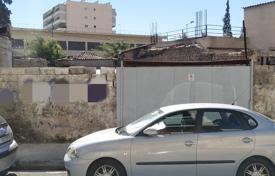 Arsa Atina'da, Yunanistan. 400,000 €