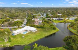 Villa – Pinecrest, Florida, Amerika Birleşik Devletleri. $1,249,000
