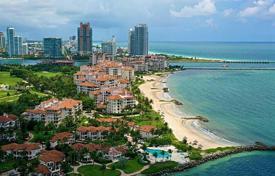 Daire – Fisher Island Drive, Miami sahili, Florida,  Amerika Birleşik Devletleri. $3,750,000
