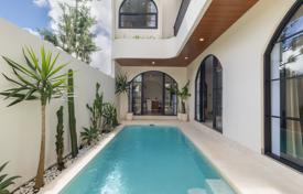 3 odalılar villa 227 m² South Kuta'da, Endonezya. $346,000