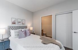 5 odalılar daire North York'da, Kanada. C$1,058,000