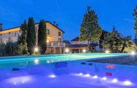 Villa – Capannori, Toskana, İtalya. 920,000 €