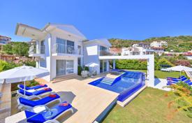 Villa – Kash, Antalya, Türkiye. $4,450 haftalık