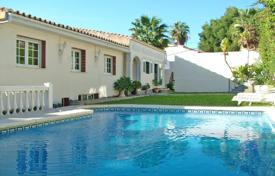 5 odalılar villa 320 m² Marbella'da, İspanya. Price on request
