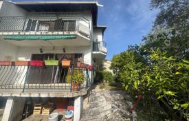 4 odalılar şehir içinde müstakil ev 100 m² Tivat city'da, Karadağ. 300,000 €