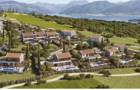 4 odalılar villa 253 m² Radovići'de, Karadağ. 2,532,000 €