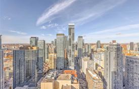 2 odalılar daire Yonge Street'da, Kanada. C$965,000